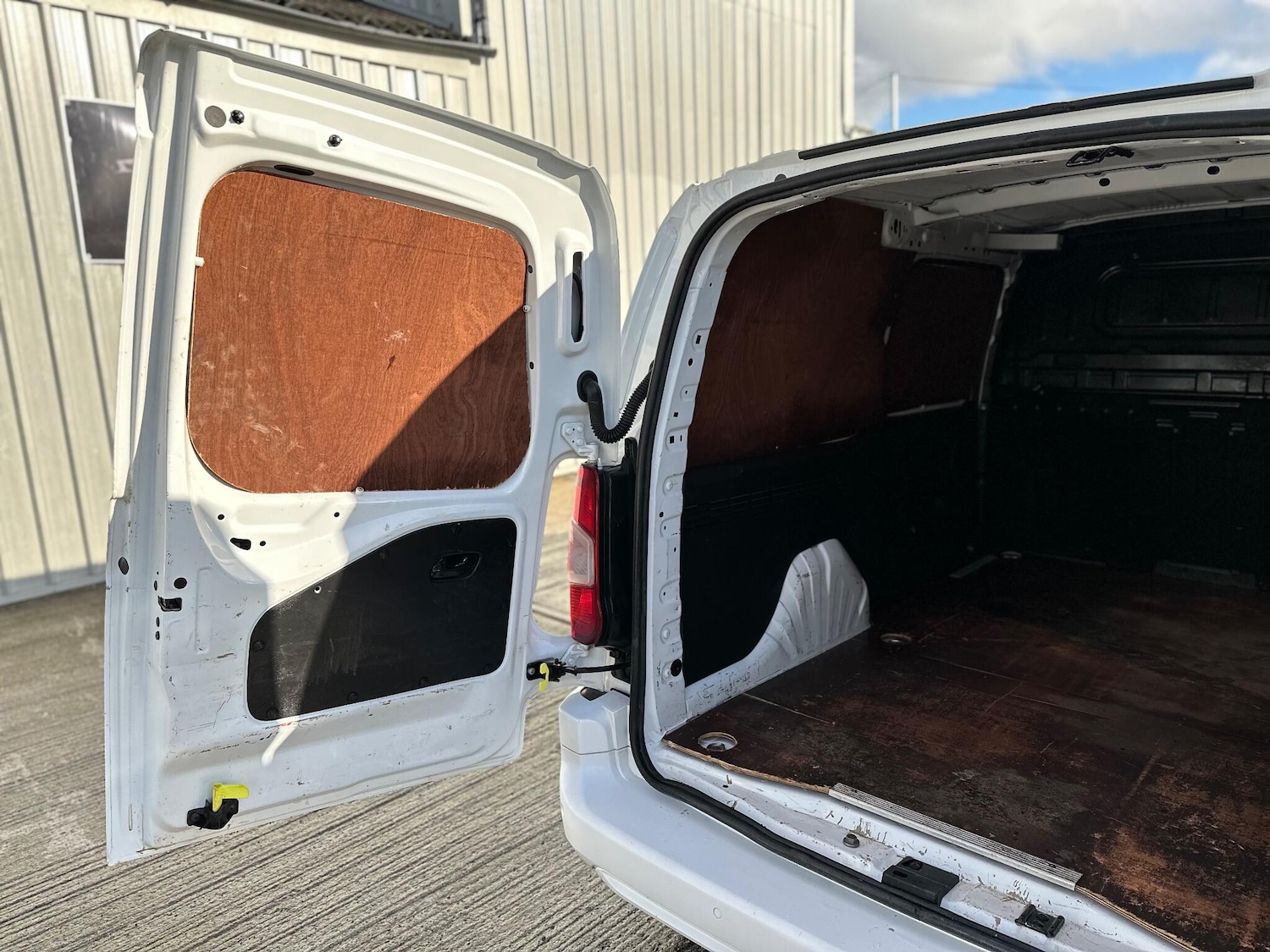 Used Vauxhall Combo 2020 for sale - 77238100: Photo 52