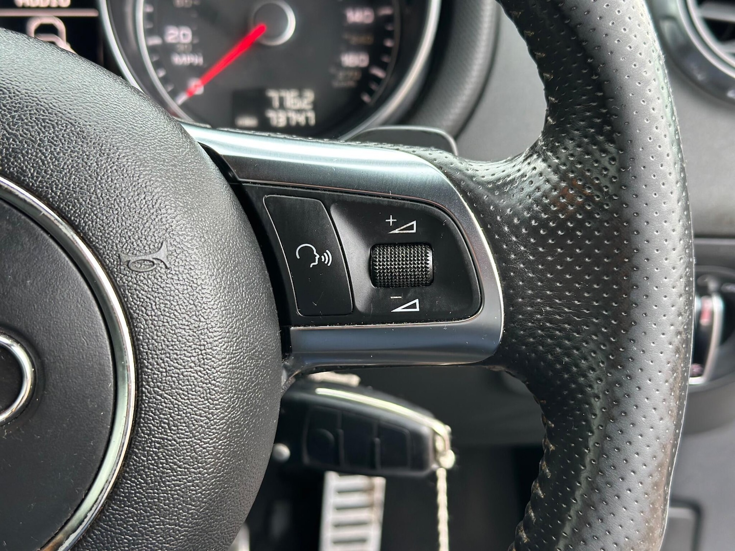 Used Audi TT 2014 for sale - 77291430: Photo 32