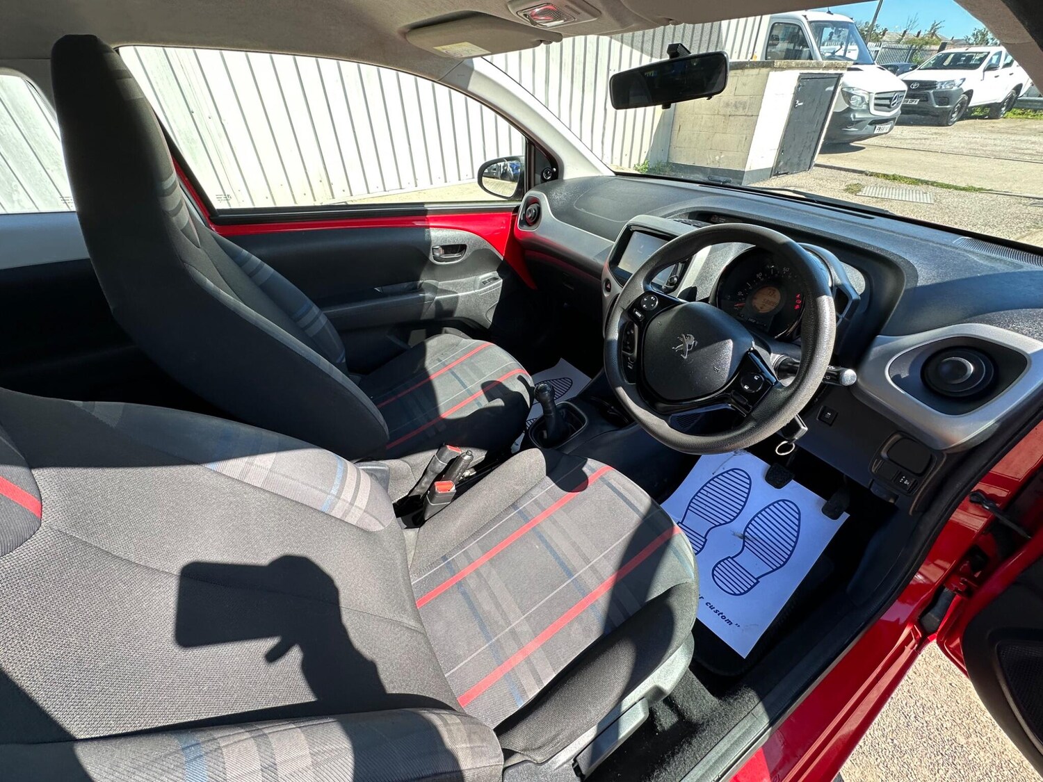 Used Peugeot 108 2016 for sale - 78157832: Photo 32