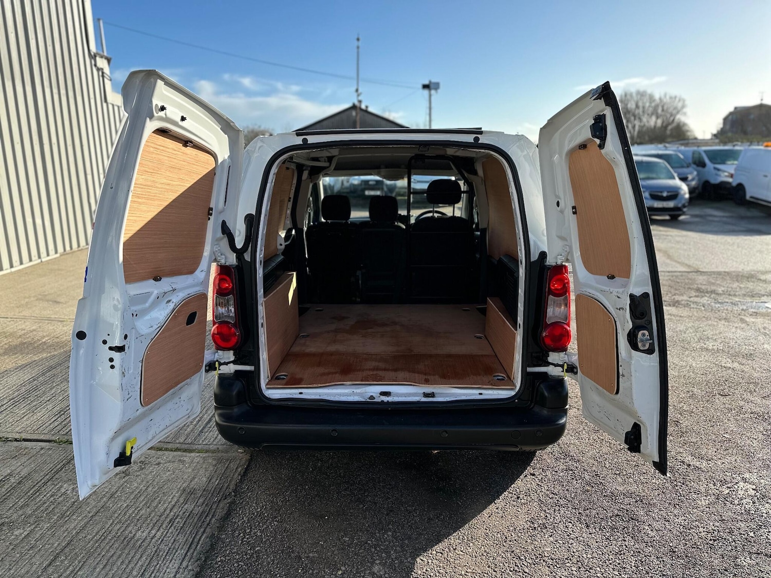 Used Citroen Berlingo 2018 for sale - 77315313: Photo 39