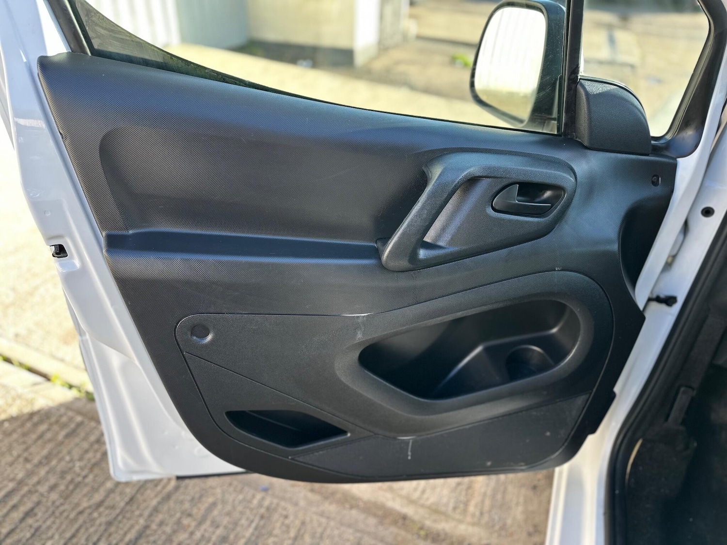 Used Citroen Berlingo 2018 for sale - 77315313: Photo 44