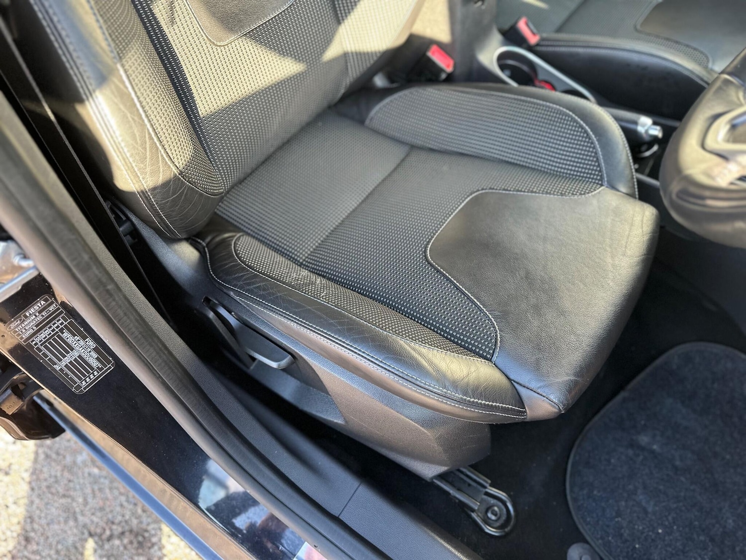 Used Ford Fiesta 2013 for sale - 76715113: Photo 33