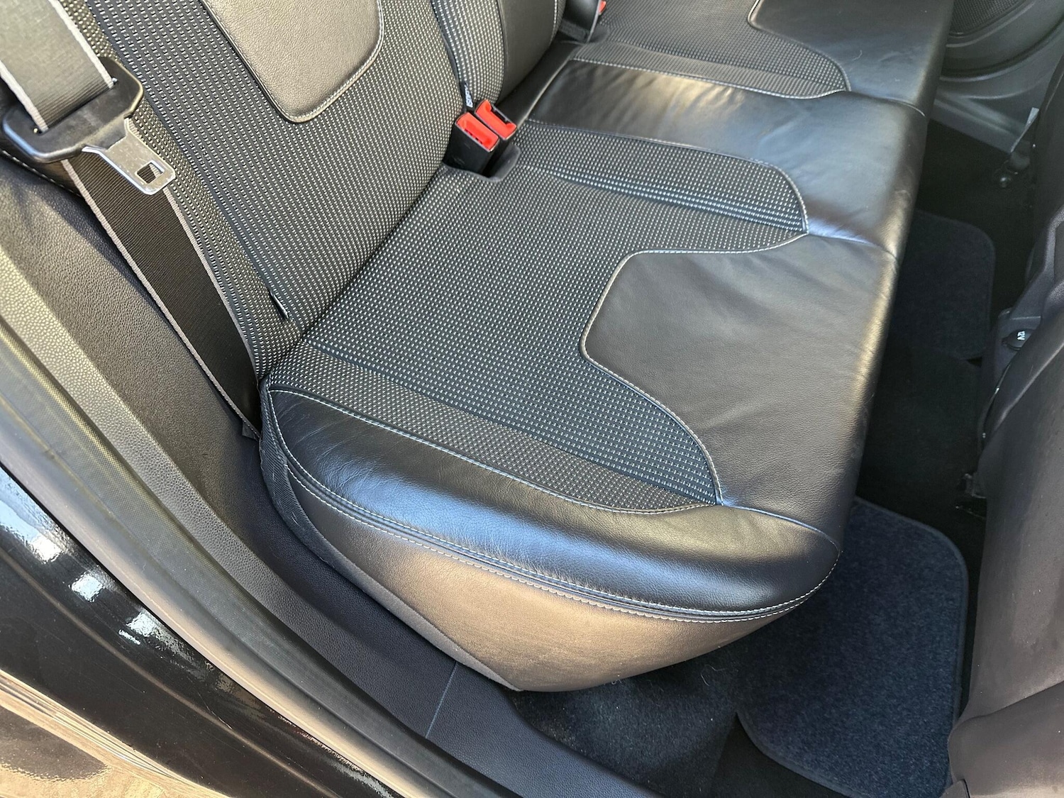 Used Ford Fiesta 2013 for sale - 76715113: Photo 43