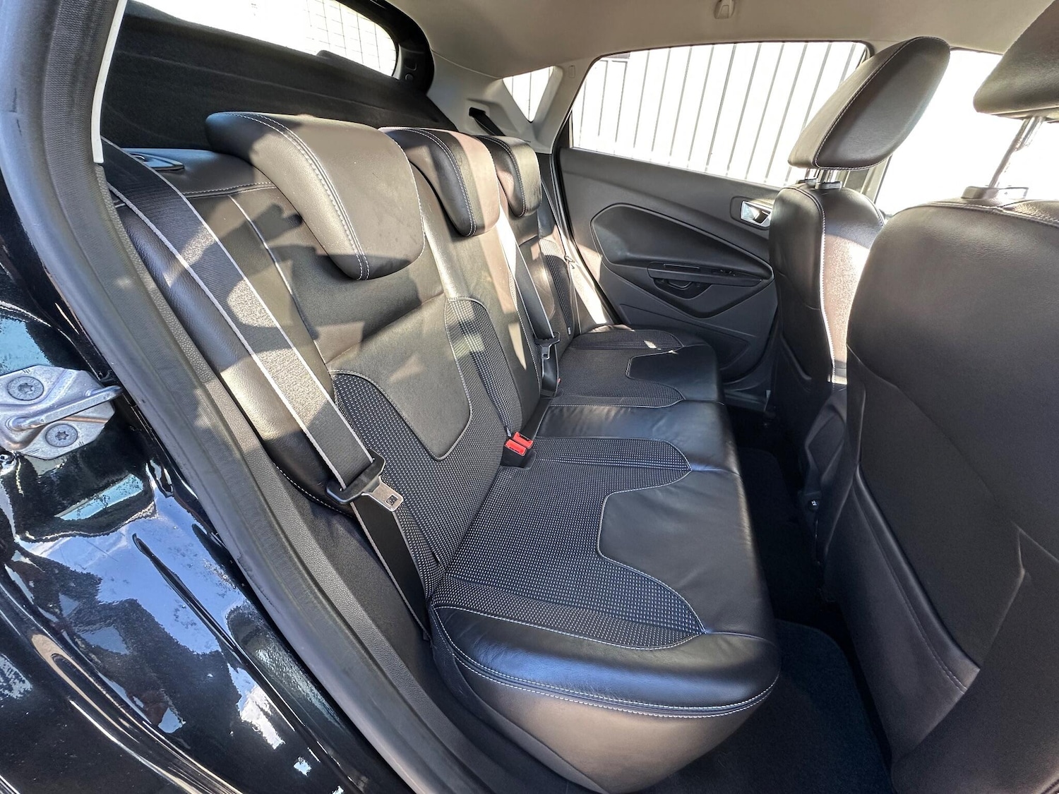 Used Ford Fiesta 2013 for sale - 76715113: Photo 44