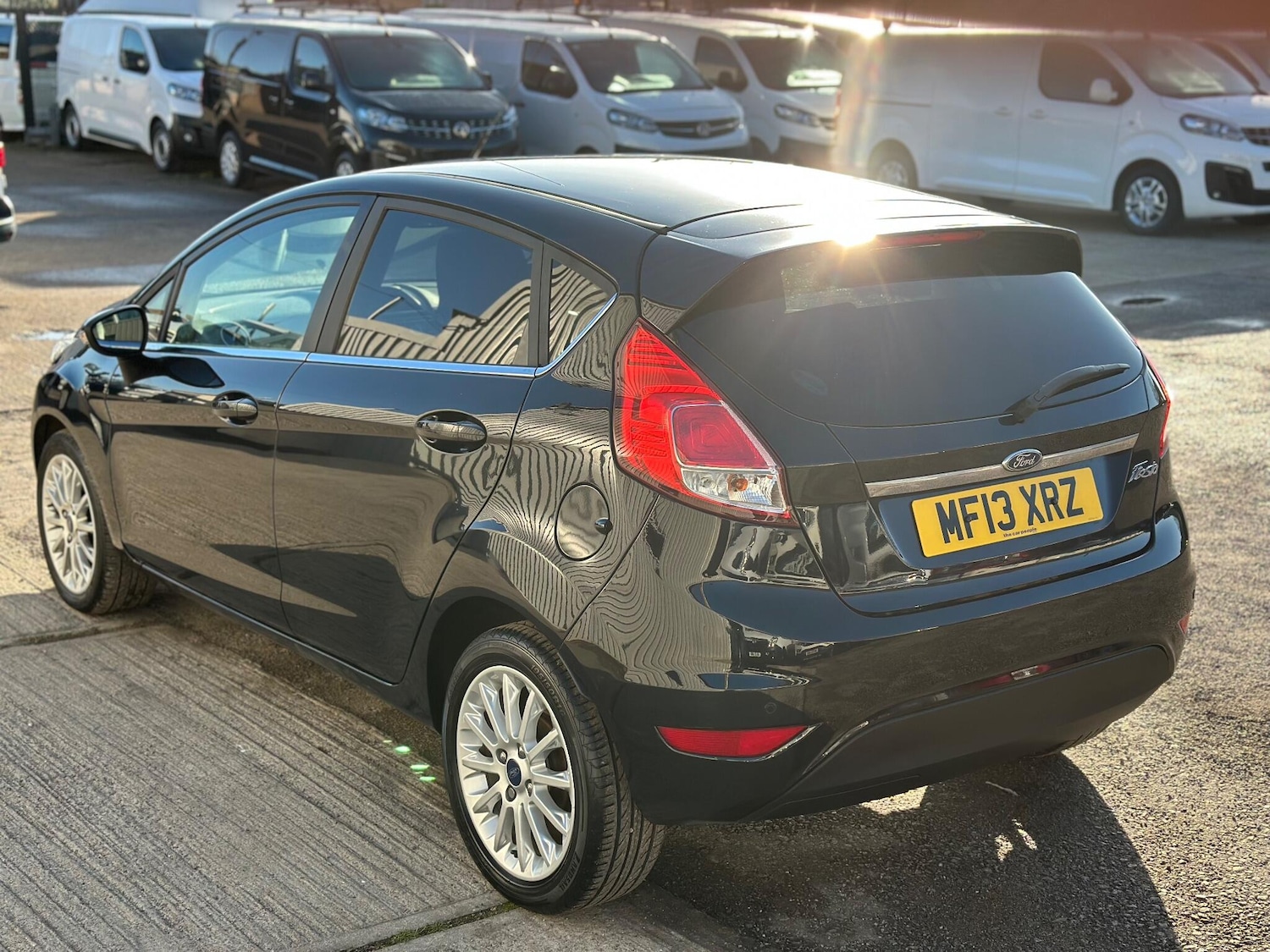 Used Ford Fiesta 2013 for sale - 76715113: Photo 5