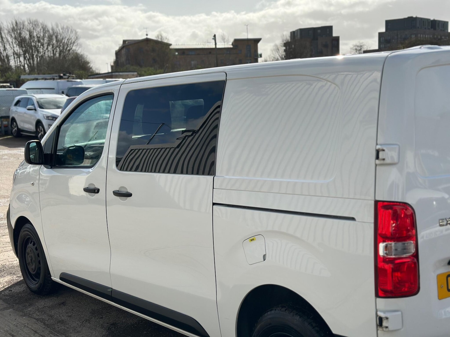 Used Peugeot Expert 2022 for sale - 77883581: Photo 31