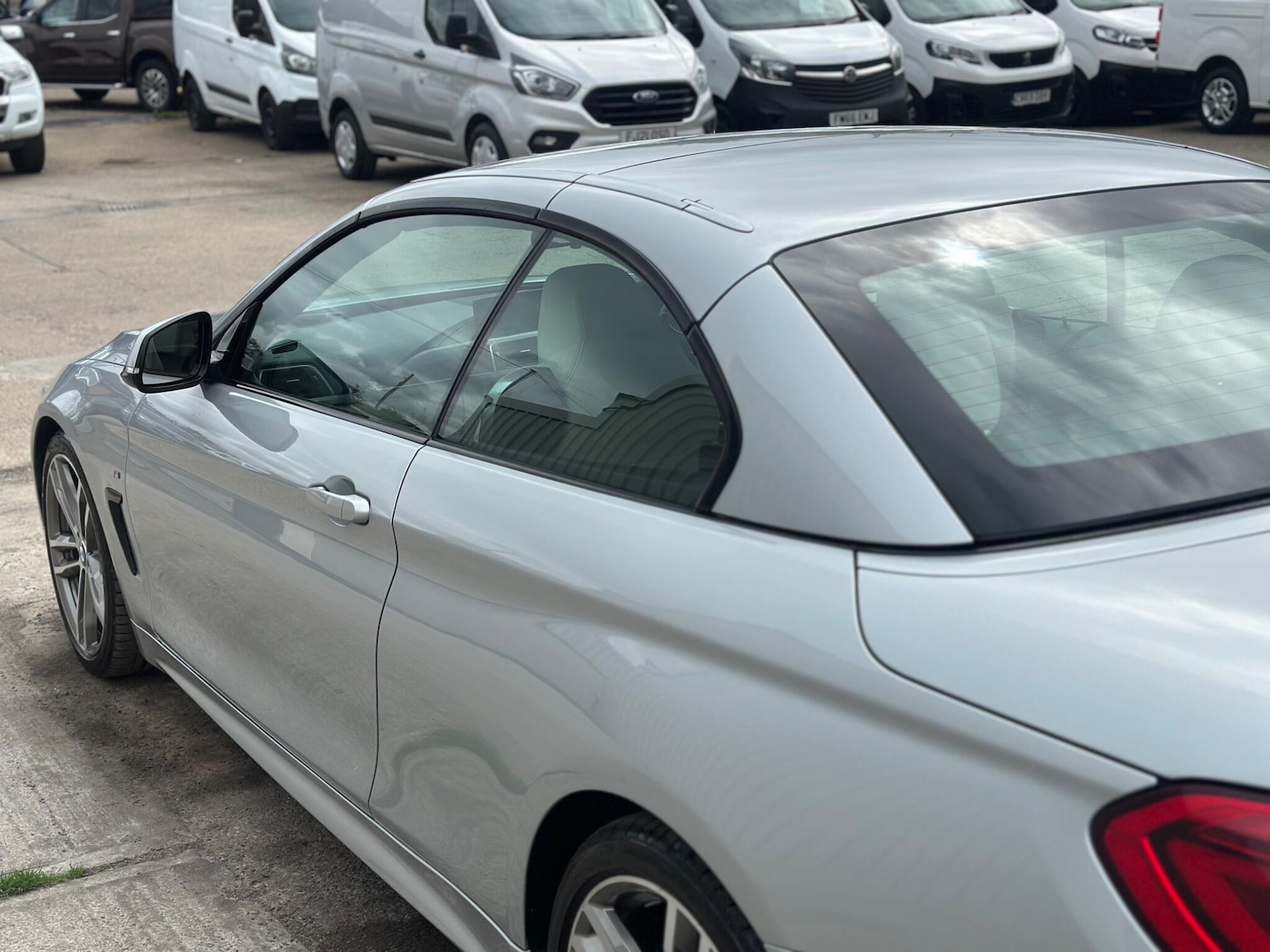 Used BMW 4 Series 2017 for sale - 75915032: Photo 38