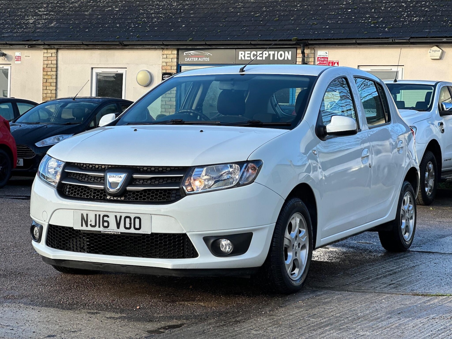 Used Dacia Sandero 2016 for sale - 77238471: Photo 3