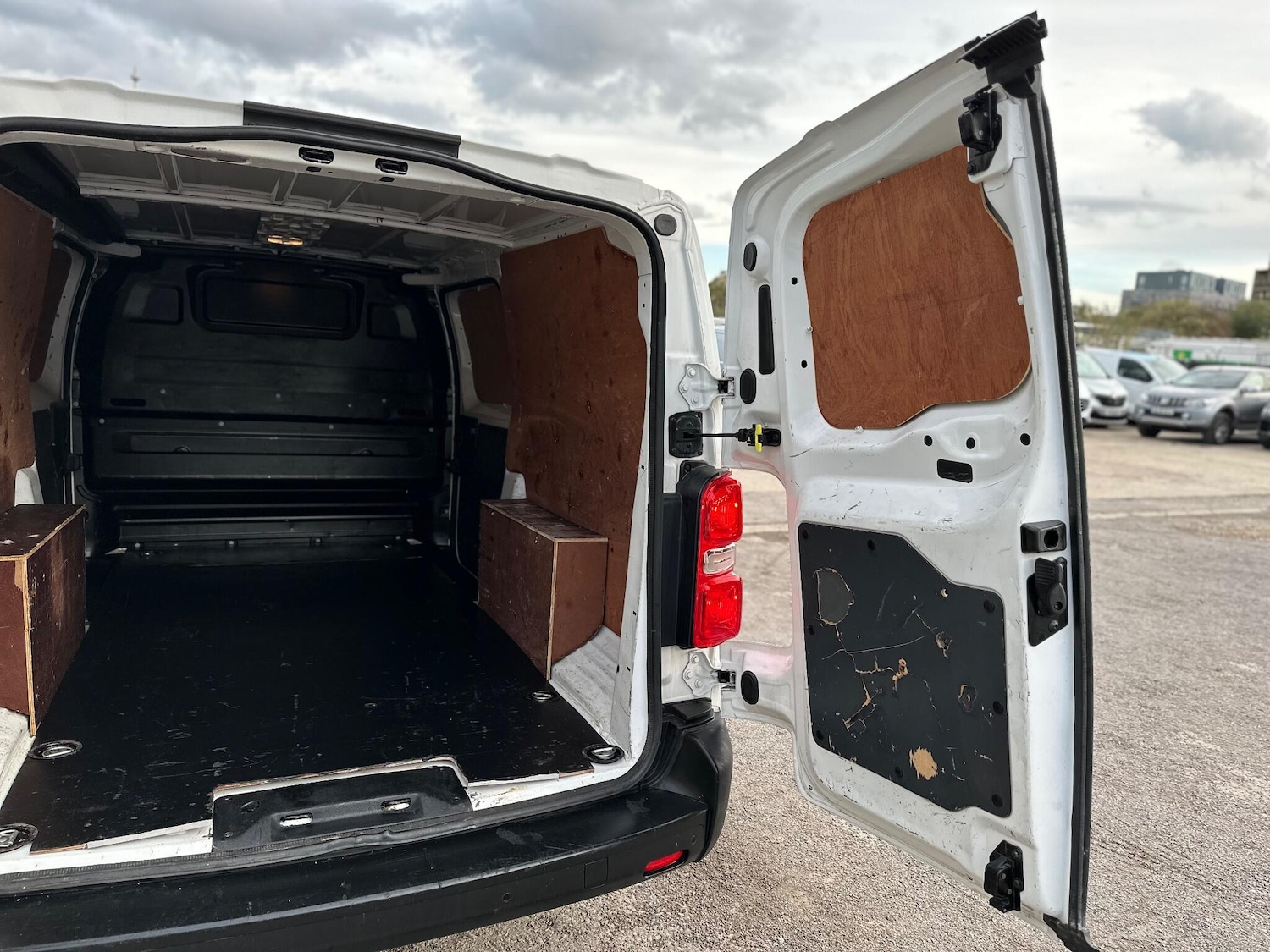 Used Vauxhall Vivaro 2020 for sale - 76348994: Photo 44