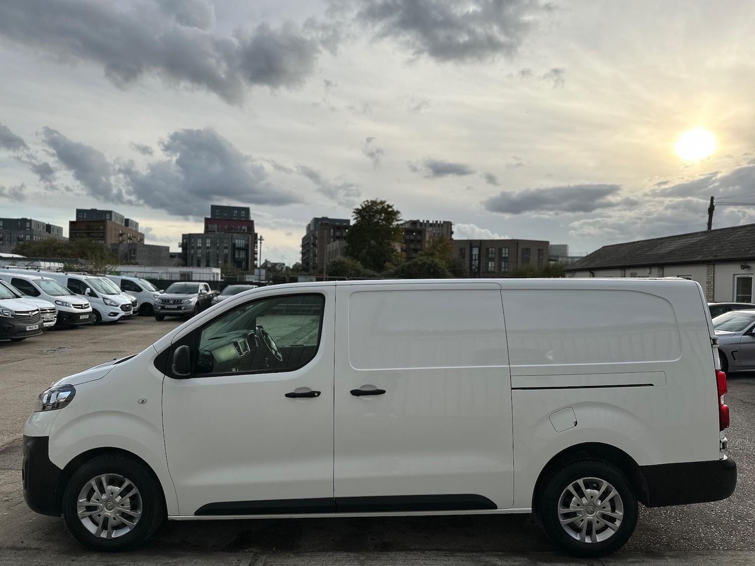 Used Vauxhall Vivaro 2020 for sale - 76348994: Photo 9