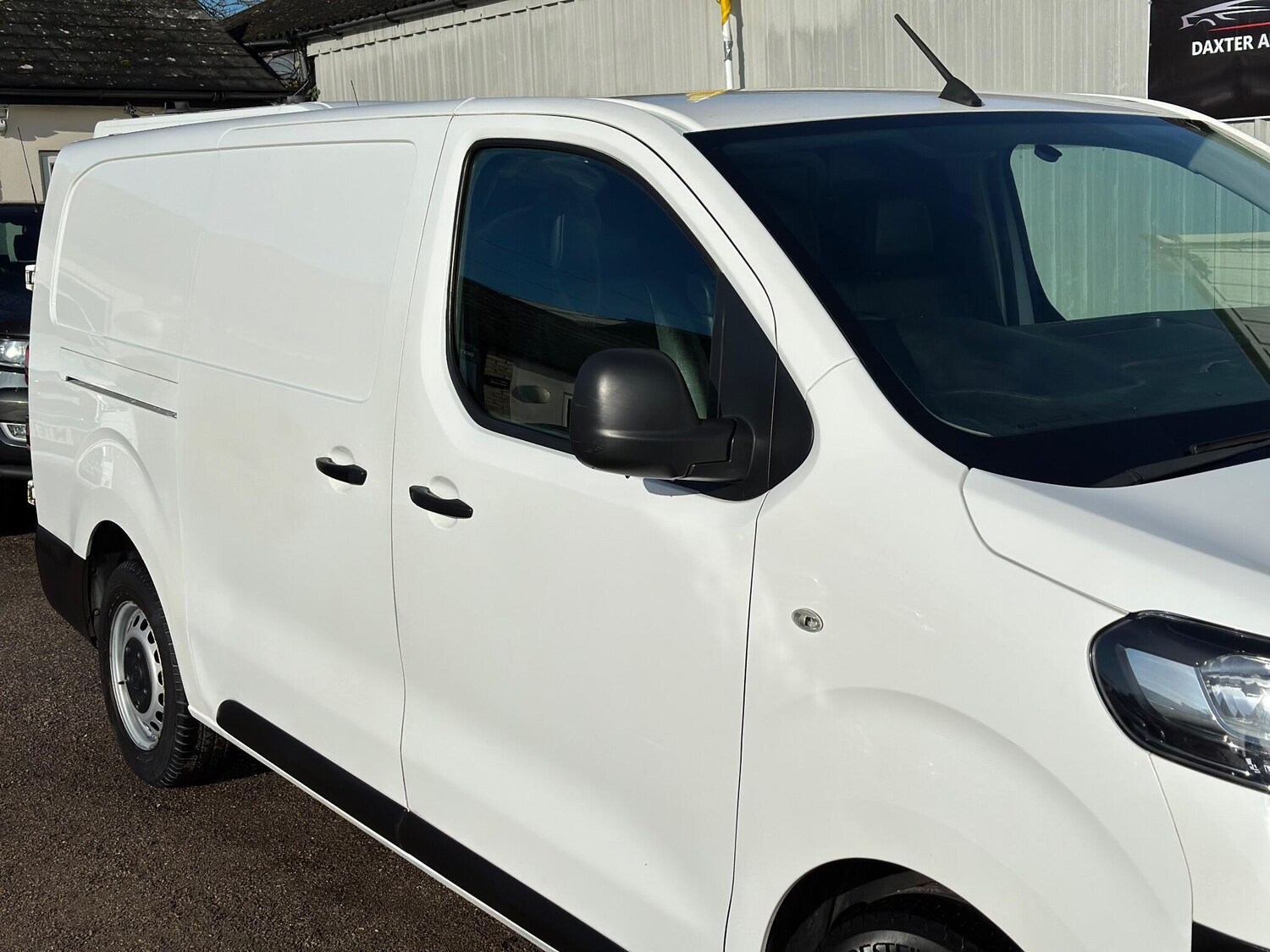 Used Vauxhall Vivaro 2020 for sale - 77358937: Photo 20