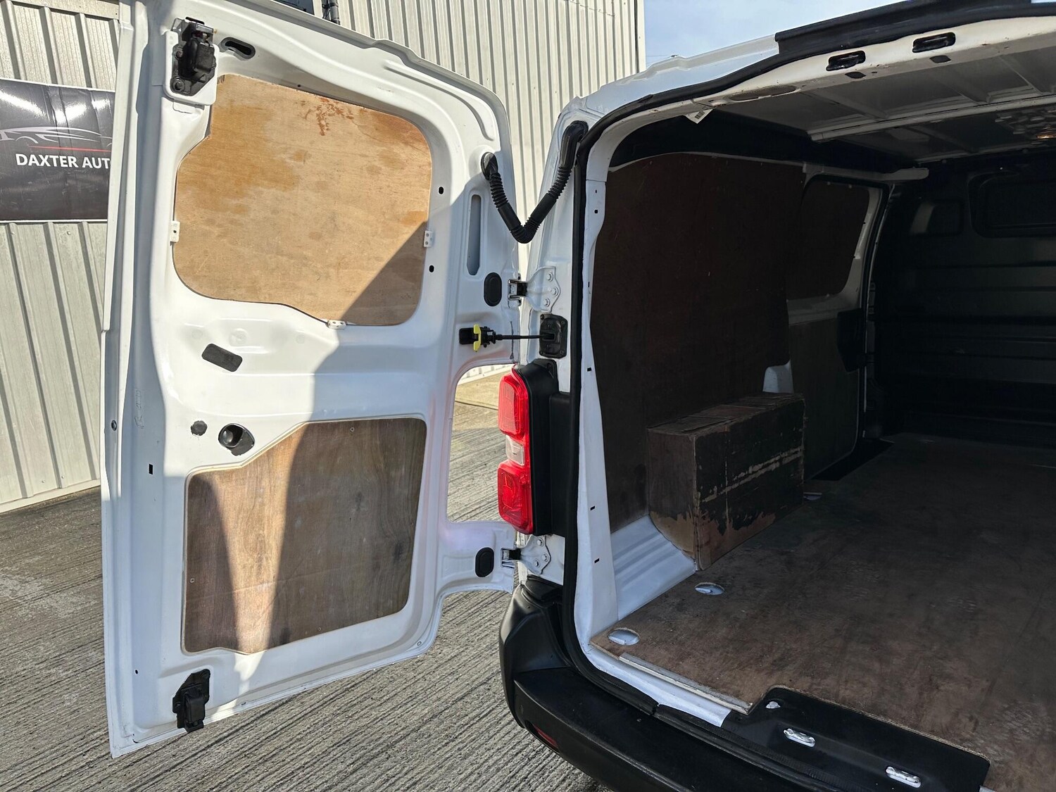 Used Vauxhall Vivaro 2020 for sale - 77358937: Photo 47