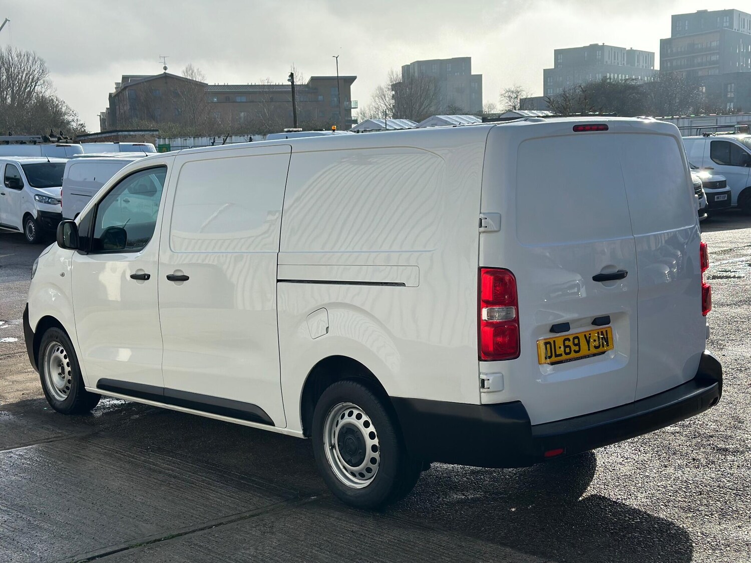 Used Vauxhall Vivaro 2020 for sale - 77358937: Photo 7