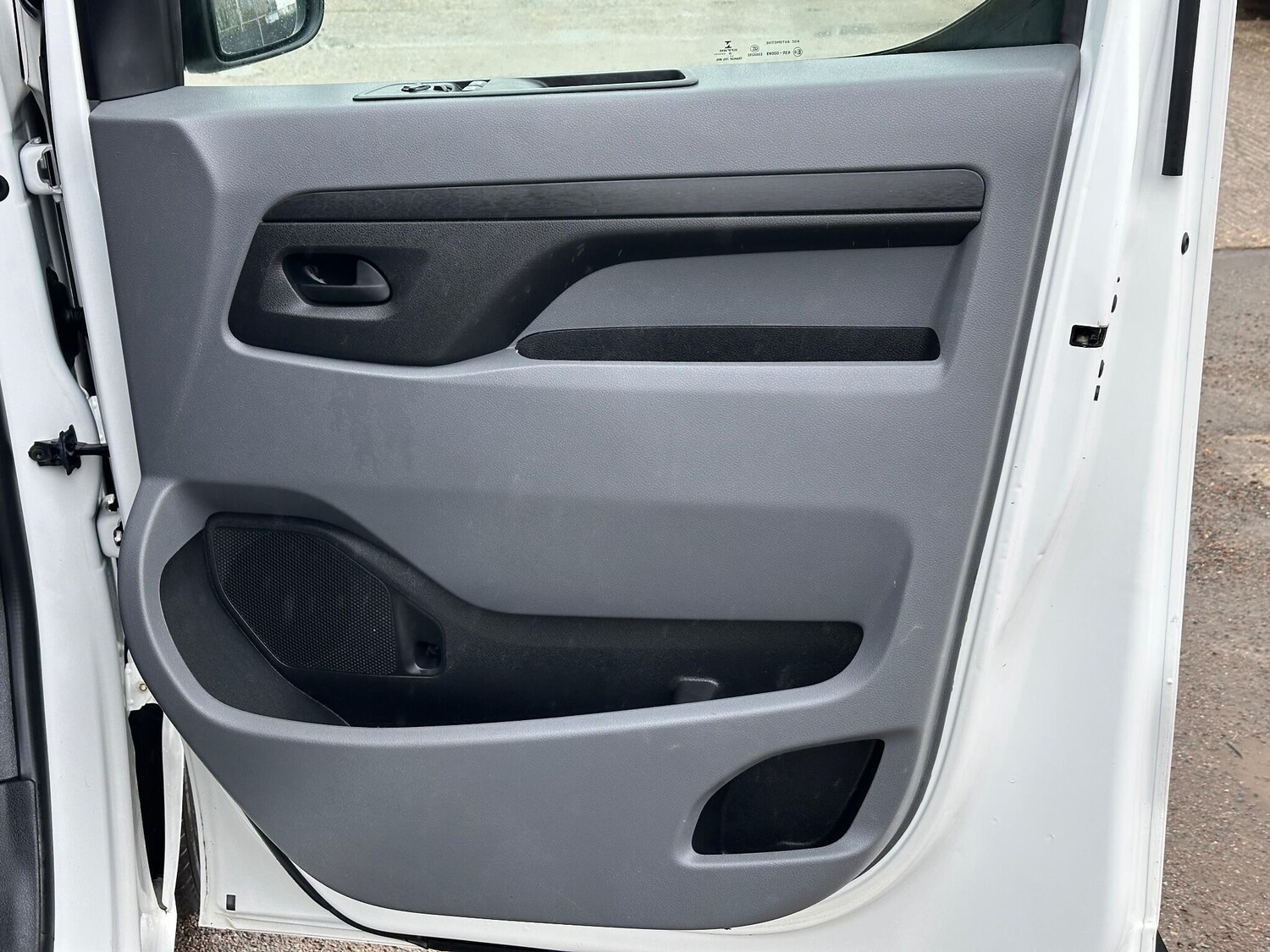 Used Citroen Dispatch for sale - 77496519: Photo 28