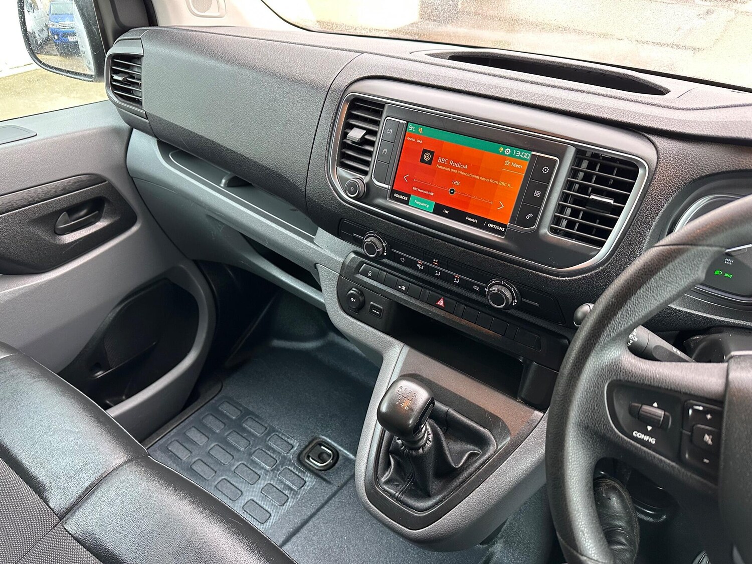 Used Citroen Dispatch for sale - 77496519: Photo 39