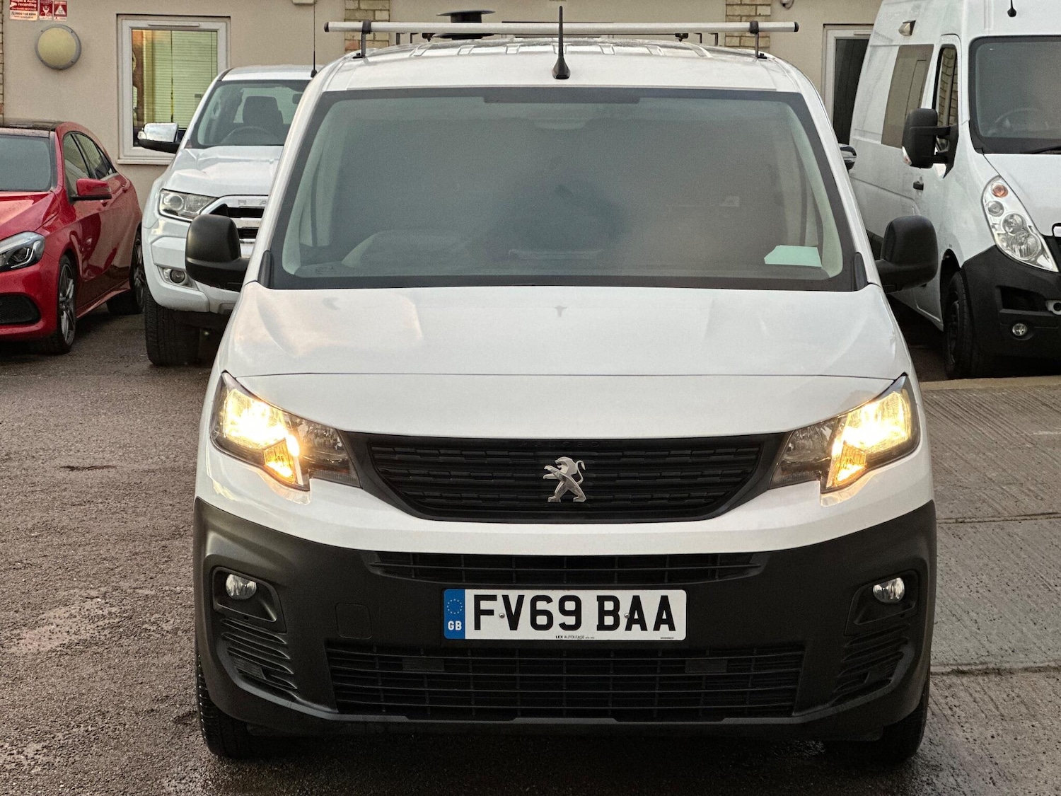 Used Peugeot Partner 2020 for sale - 76753252: Photo 18