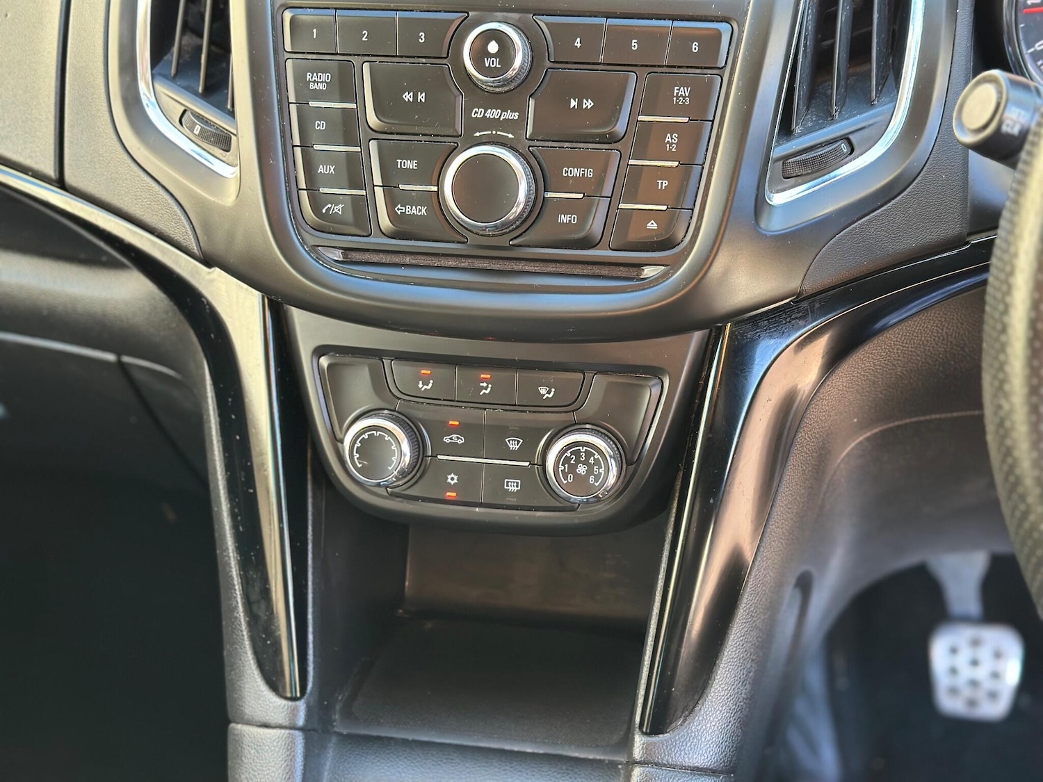 Used Vauxhall Zafira 2015 for sale - 76992275: Photo 27