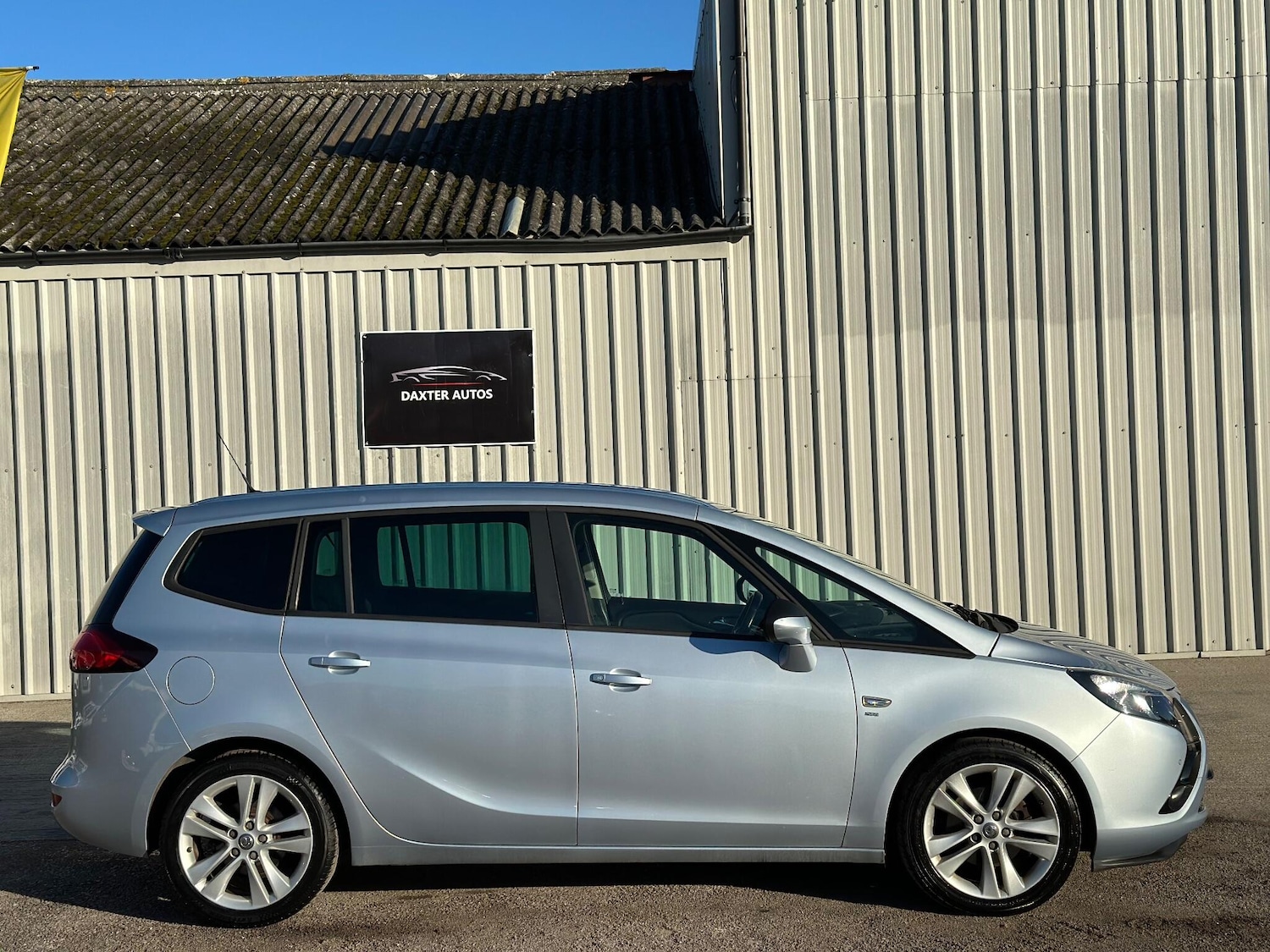 Used Vauxhall Zafira 2015 for sale - 76992275: Photo 53