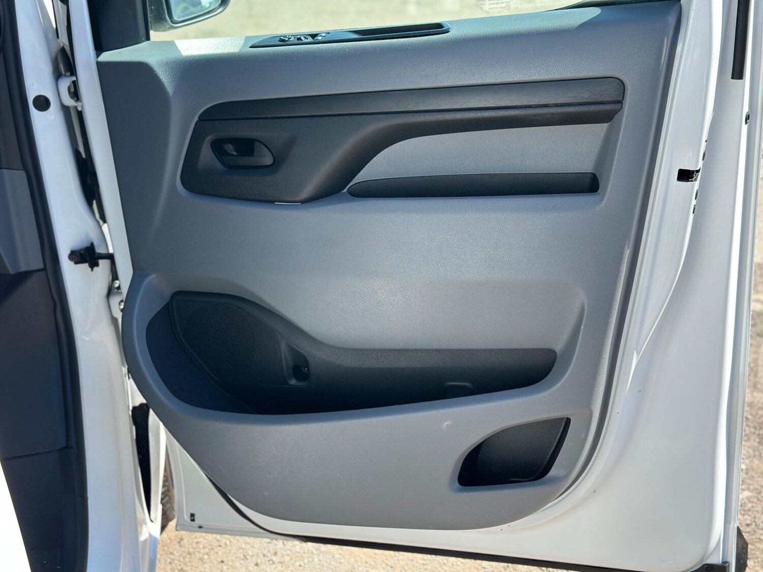 Used Citroen Dispatch for sale - 78157132: Photo 31