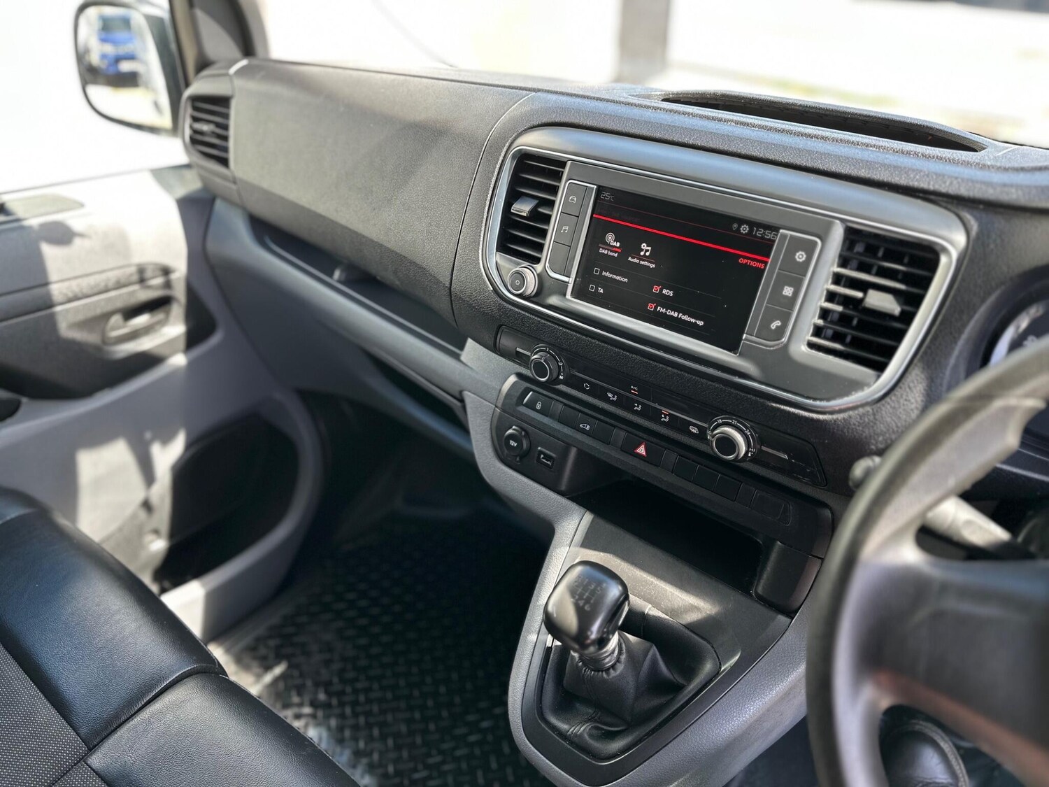 Used Citroen Dispatch for sale - 78157132: Photo 43