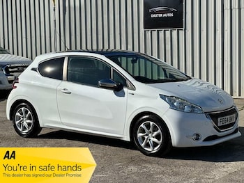 Used Peugeot 208 2014 for sale - 78705107: Photo