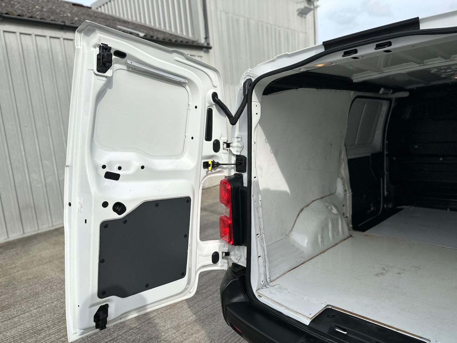 Used Vauxhall Vivaro 2020 for sale - 77883051: Photo 48