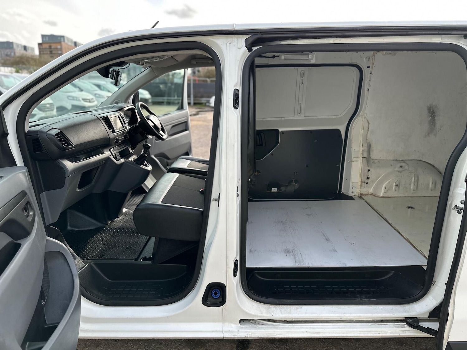 Used Vauxhall Vivaro 2020 for sale - 77883051: Photo 53