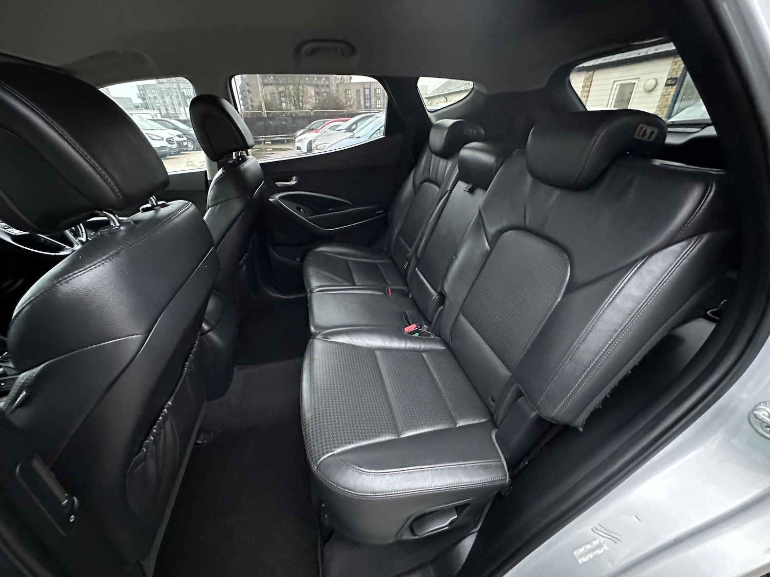 Used Hyundai Santa Fe 2014 for sale - 77455328: Photo 17