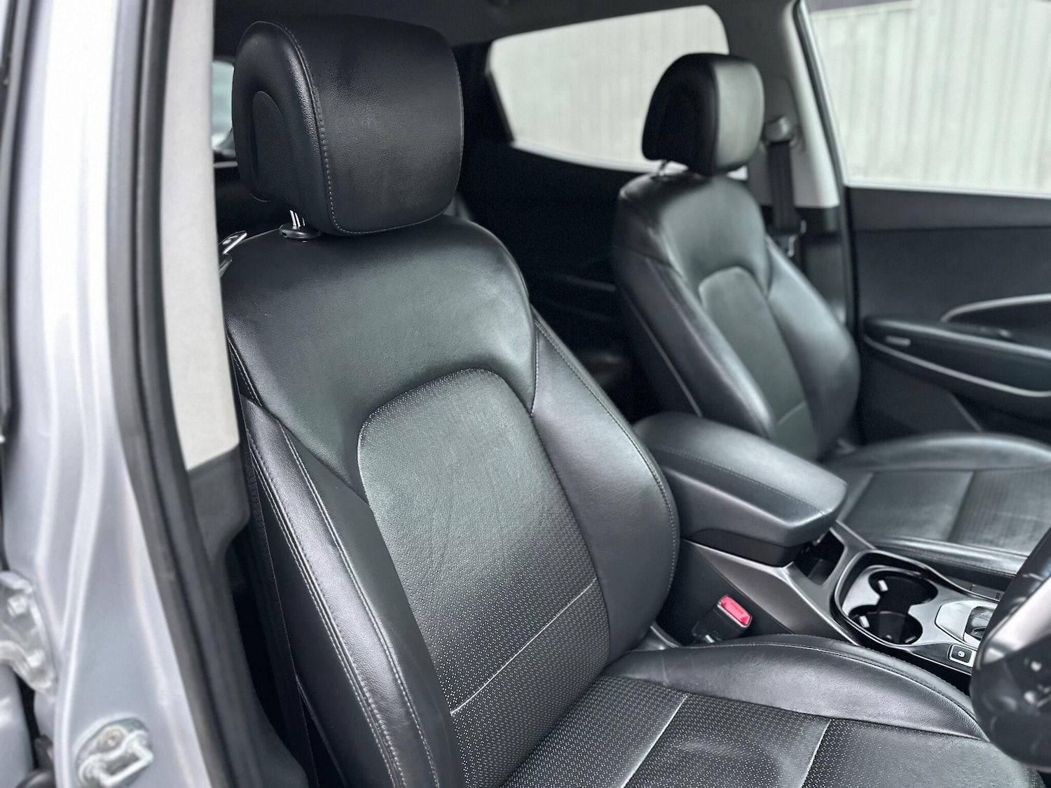 Used Hyundai Santa Fe 2014 for sale - 77455328: Photo 35