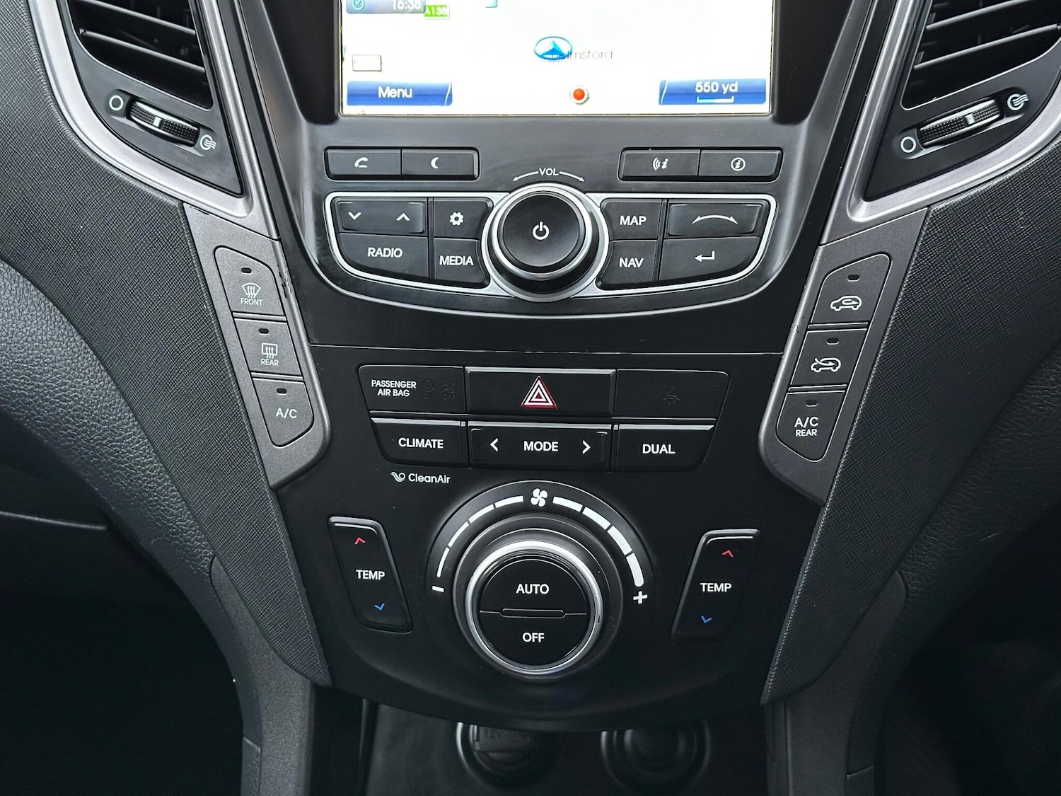 Used Hyundai Santa Fe 2014 for sale - 77455328: Photo 43