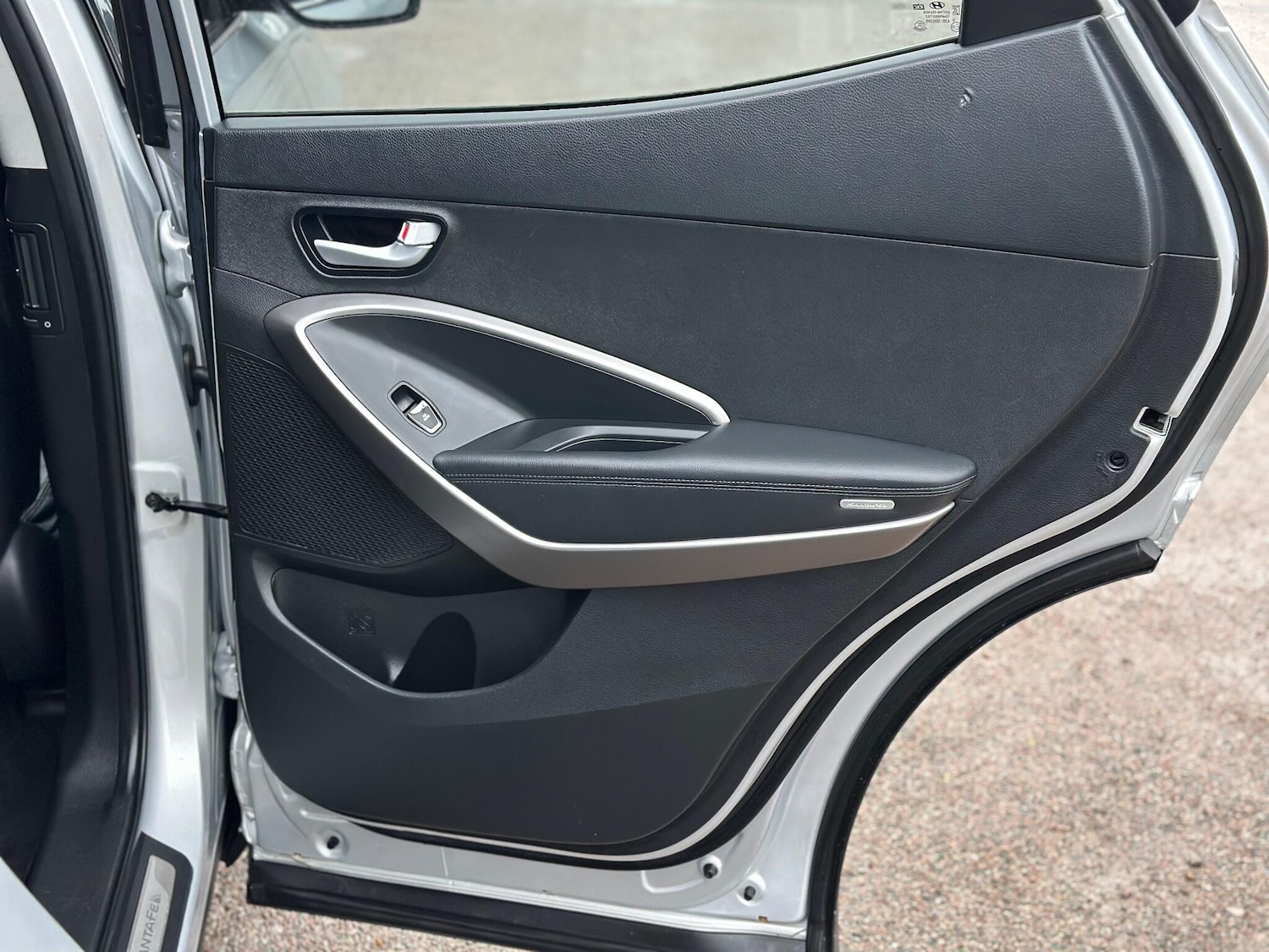 Used Hyundai Santa Fe 2014 for sale - 77455328: Photo 48