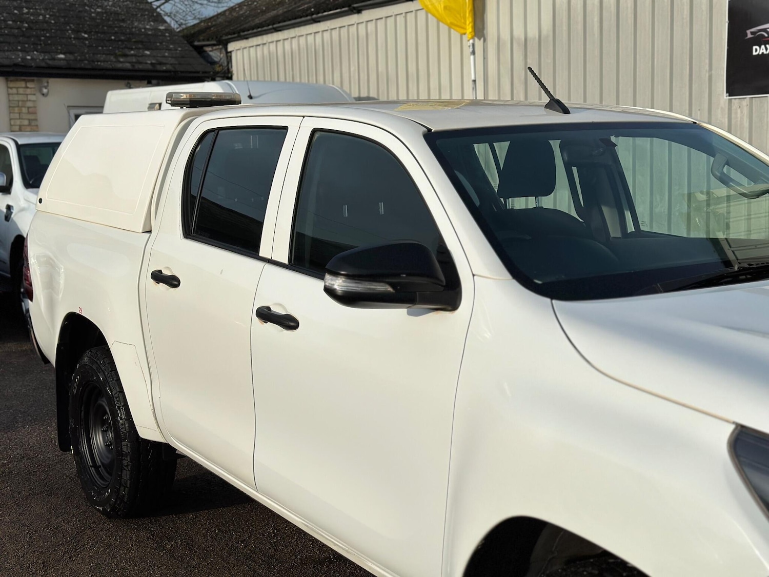 Used Toyota Hilux 2017 for sale - 77028890: Photo 22