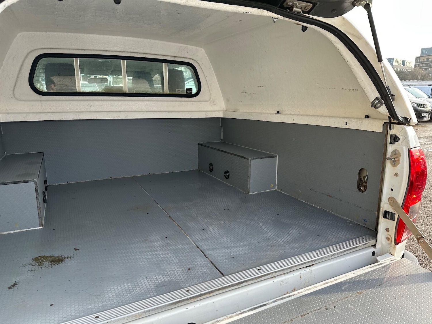 Used Toyota Hilux 2017 for sale - 77028890: Photo 43