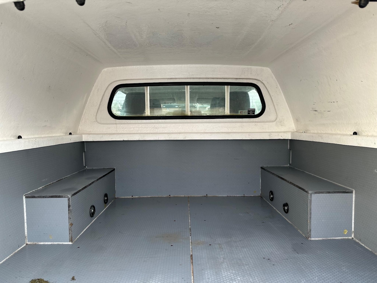 Used Toyota Hilux 2017 for sale - 77028890: Photo 44