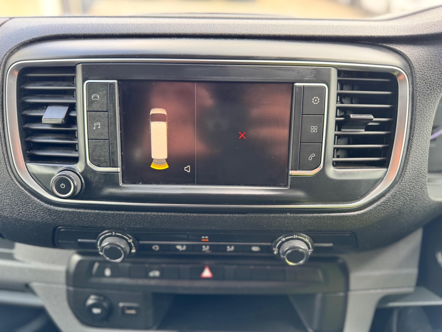 Used Vauxhall Vivaro for sale - 78214770: Photo 11