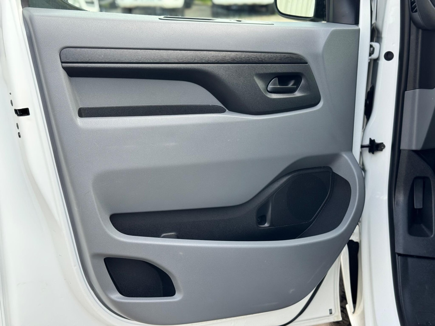 Used Vauxhall Vivaro for sale - 78214770: Photo 46