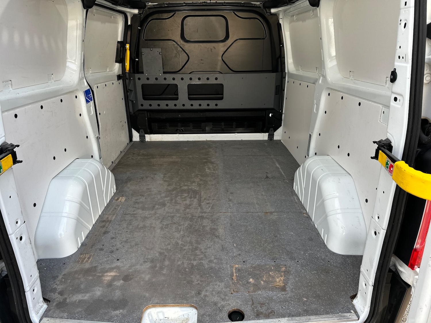 Used Ford Transit Custom 2020 for sale - 77175260: Photo 40