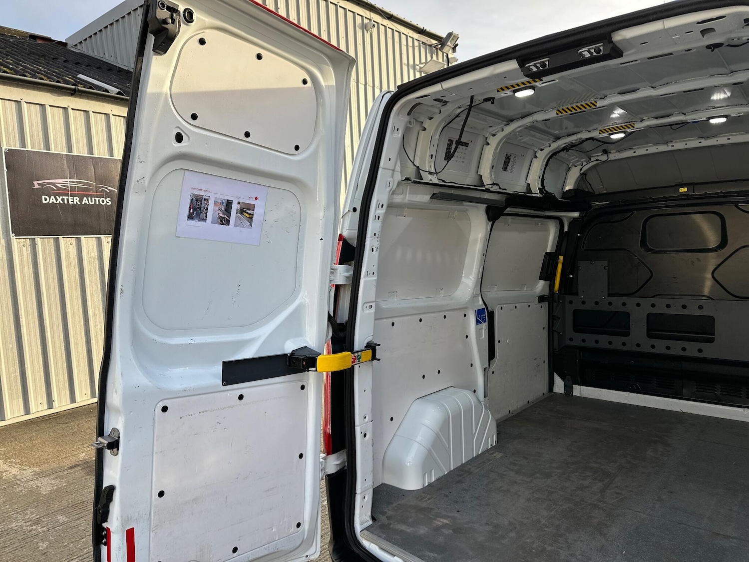 Used Ford Transit Custom 2020 for sale - 77175260: Photo 44