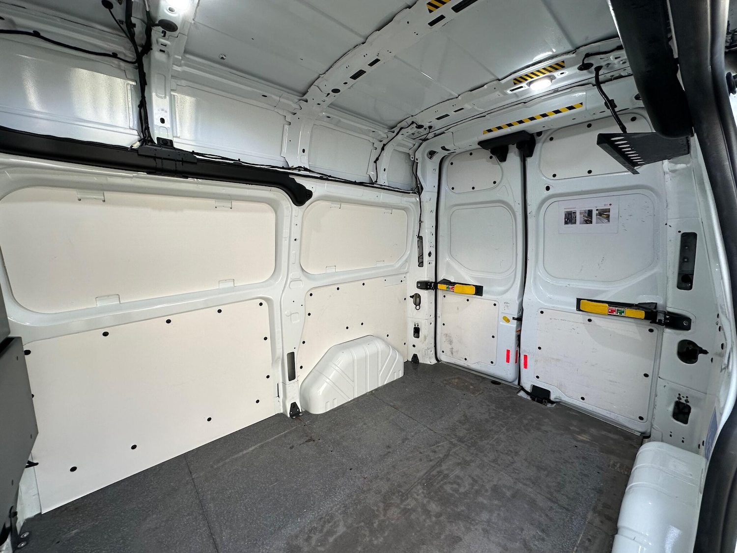 Used Ford Transit Custom 2020 for sale - 77175260: Photo 46