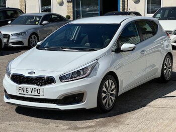 Used Kia Ceed 2016 for sale - 78375658: Photo