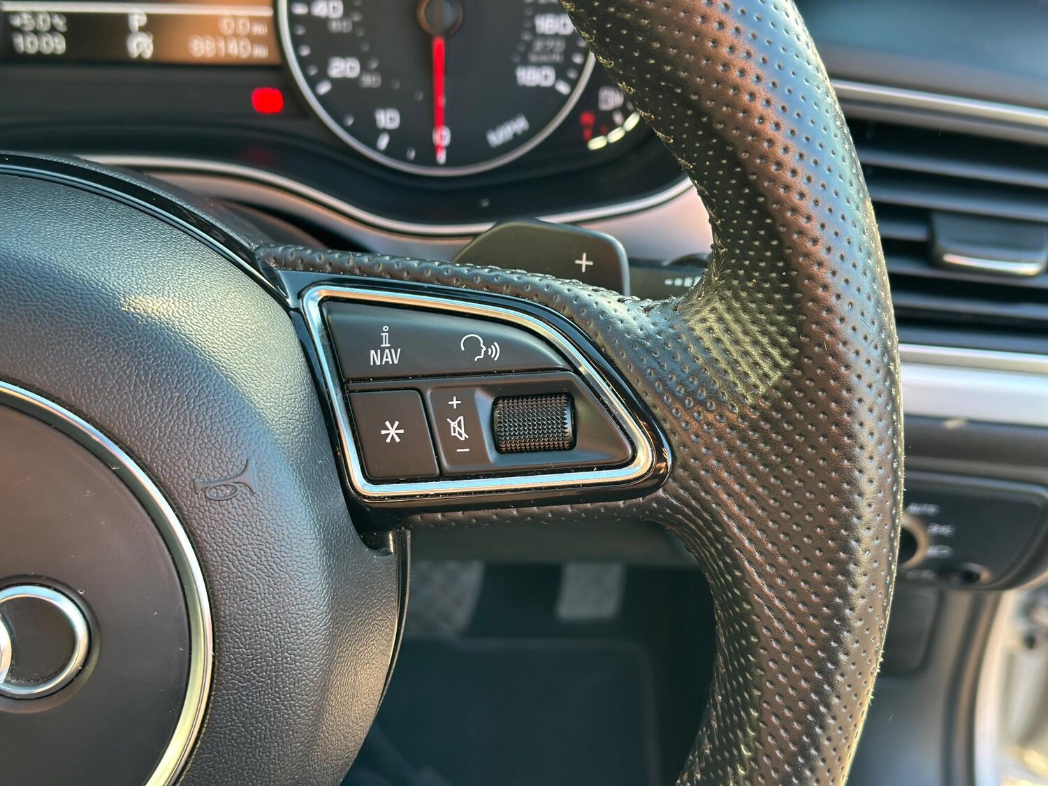 Used Audi A6 2014 for sale - 77202664: Photo 37