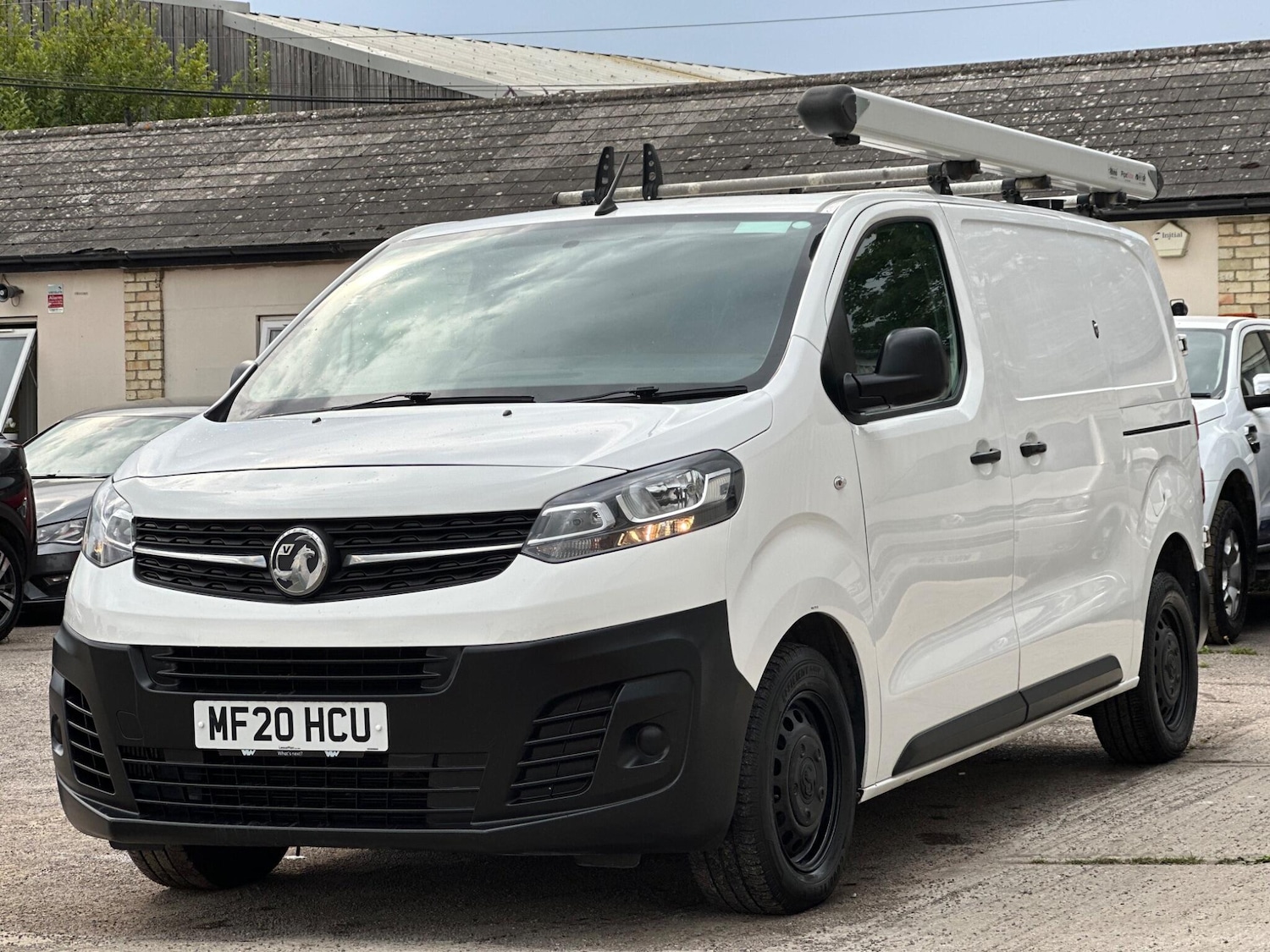 Used Vauxhall Vivaro 2020 for sale - 76247275: Photo 3