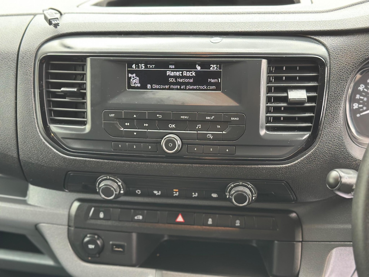 Used Vauxhall Vivaro 2020 for sale - 76247275: Photo 33