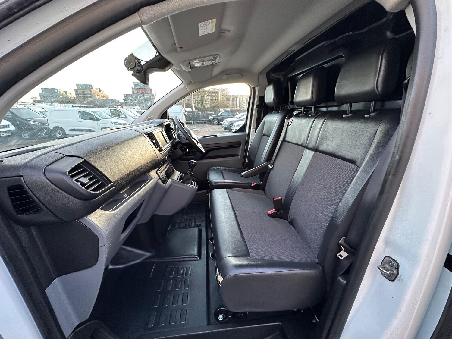 Used Vauxhall Vivaro 2021 for sale - 77358536: Photo 24