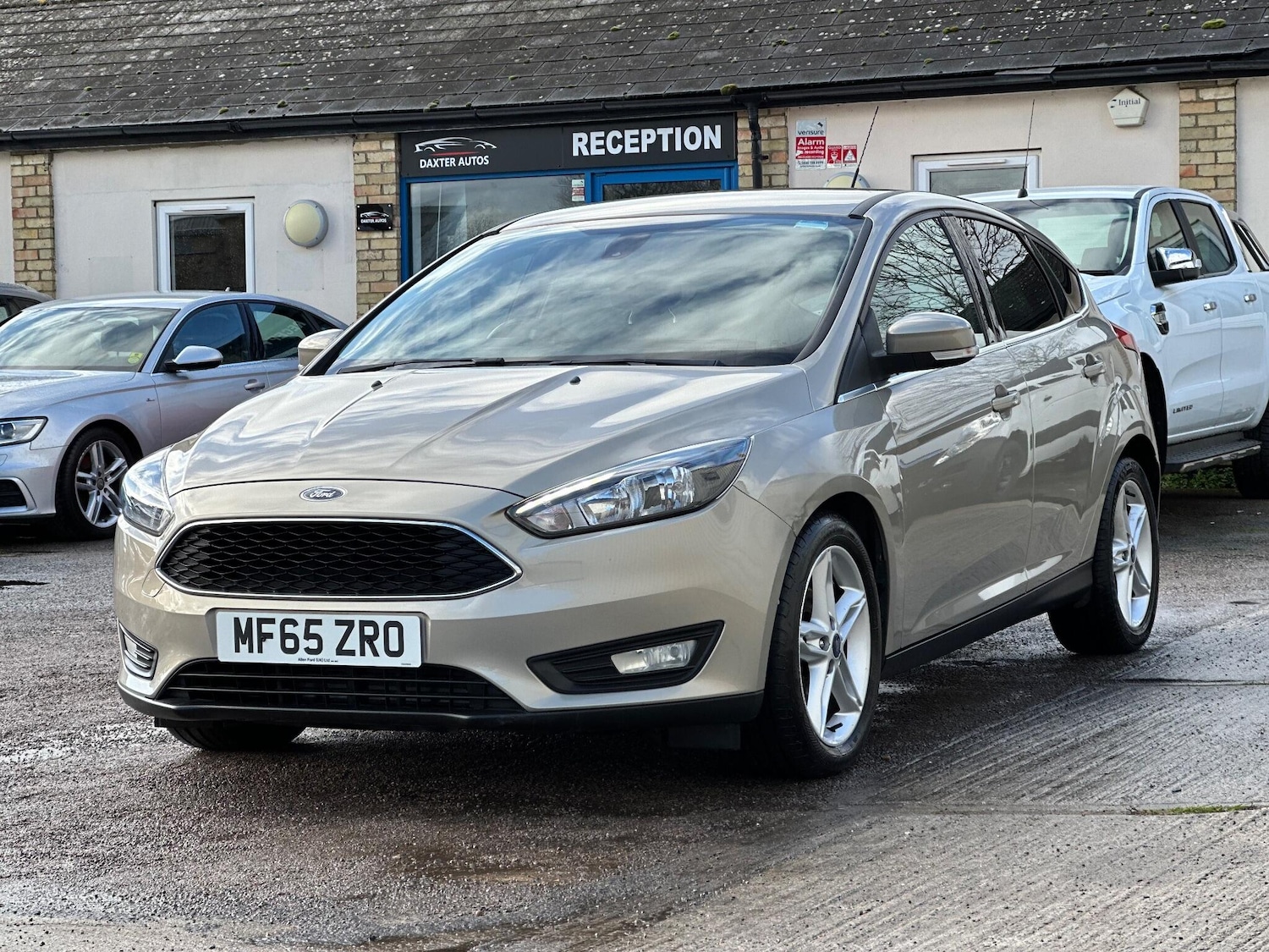Used Ford Focus 2015 for sale - 77396019: Photo 3