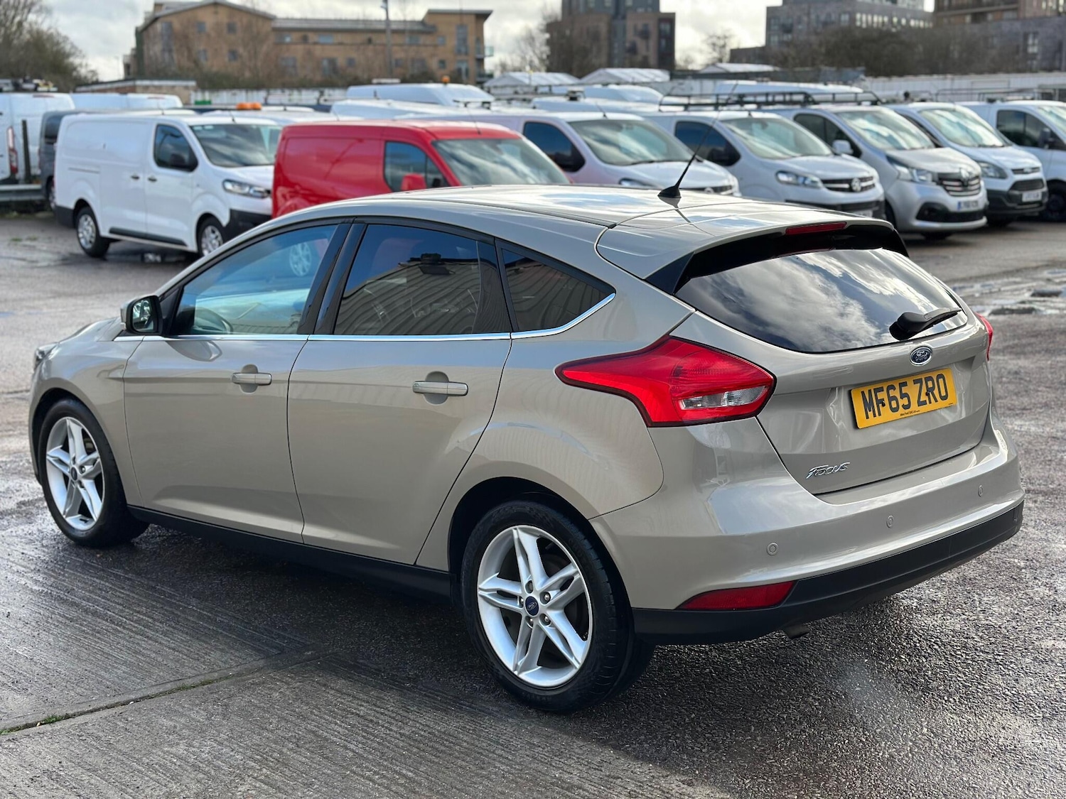 Used Ford Focus 2015 for sale - 77396019: Photo 7