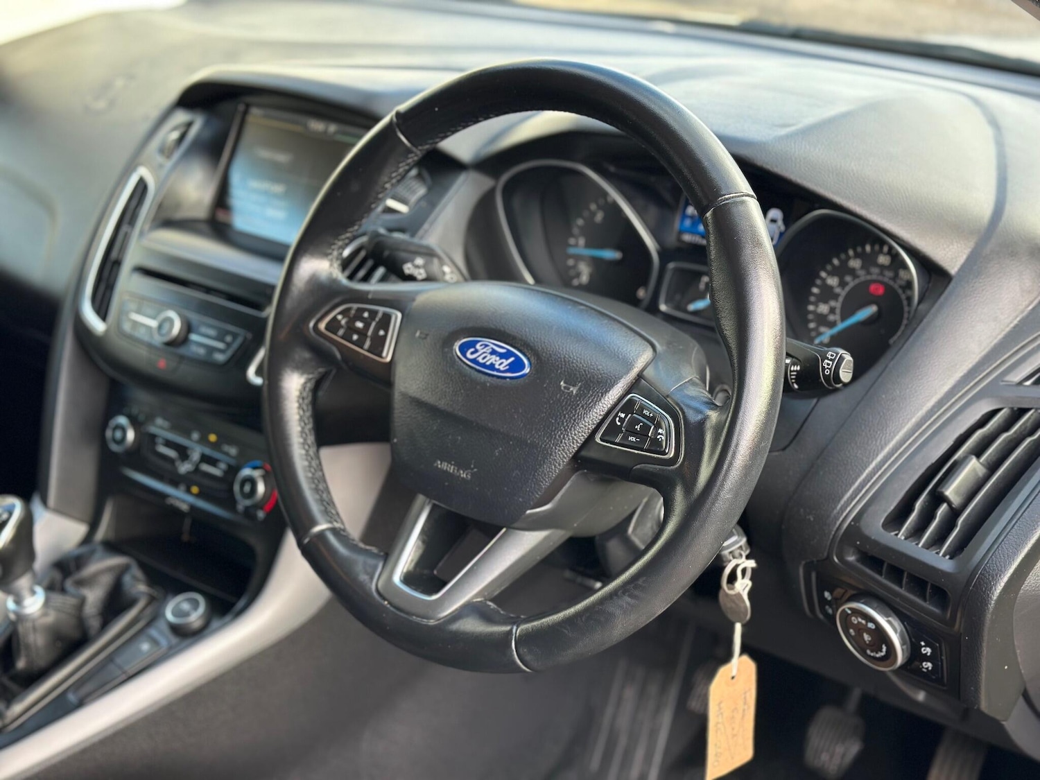 Used Ford Focus 2015 for sale - 77396019: Photo 9