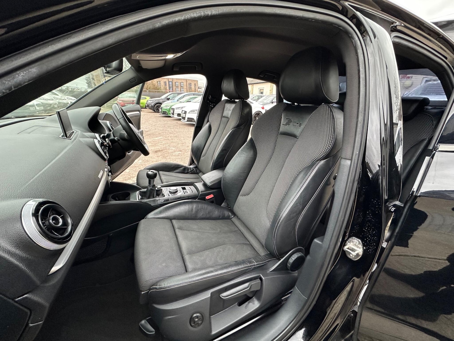 Used Audi A3 2016 for sale - 77696779: Photo 13