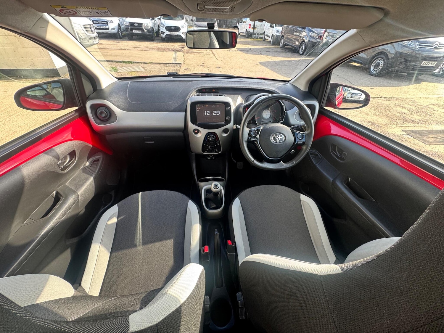 Used Toyota AYGO 2015 for sale - 77559556: Photo 15