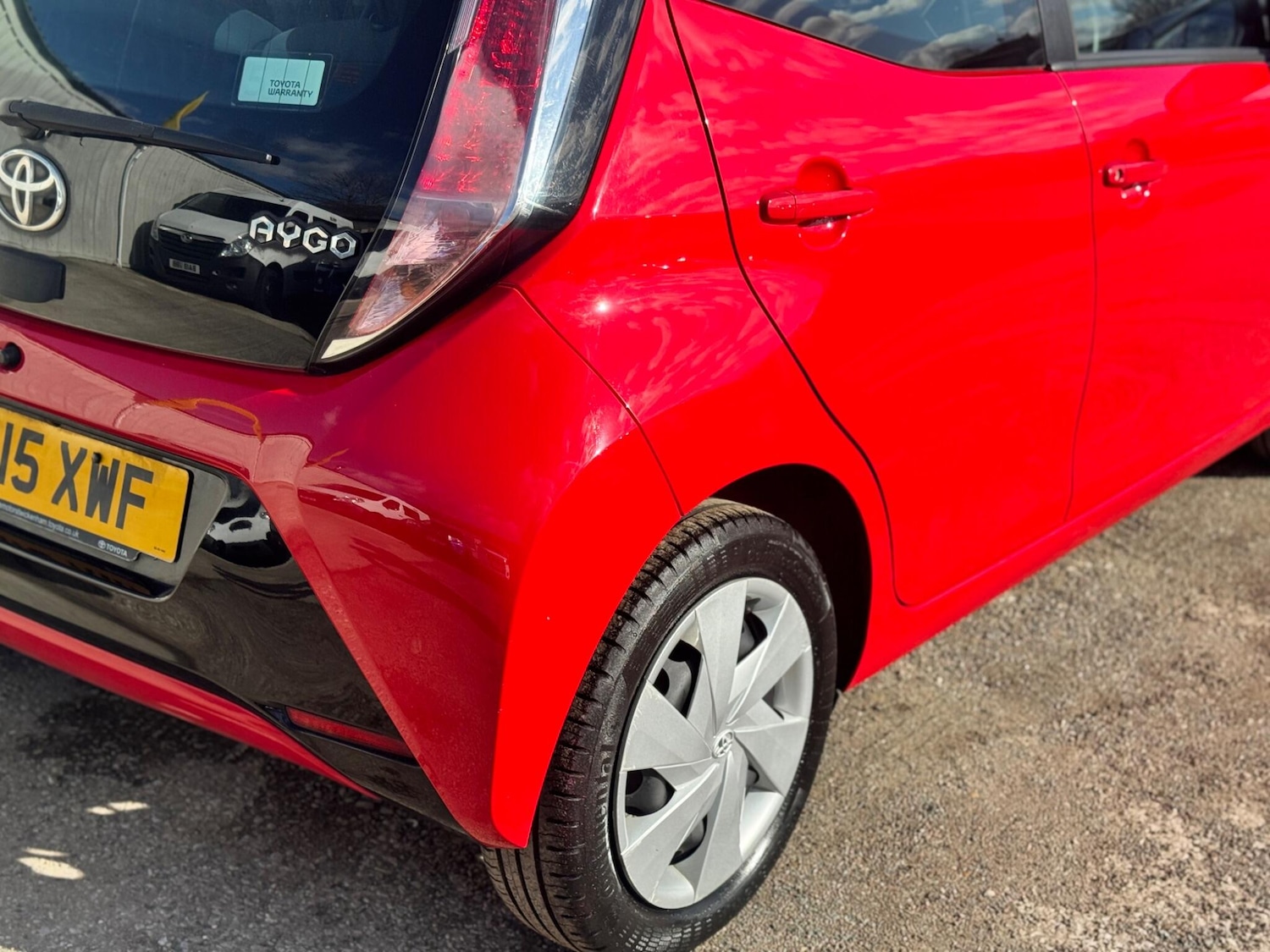 Used Toyota AYGO 2015 for sale - 77559556: Photo 27